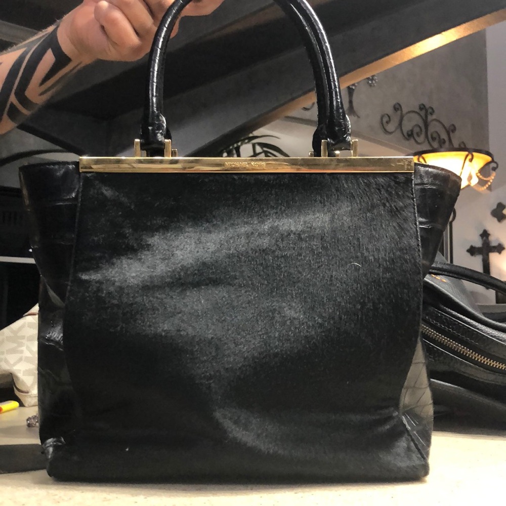 Authentic Micheal Kors tote
